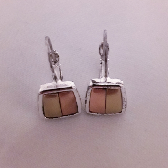 LIZ CLAIBORNE MATTE GOLD & BRONZE METALLIC BRACELET/EARRING SET - Picture 8 of 10